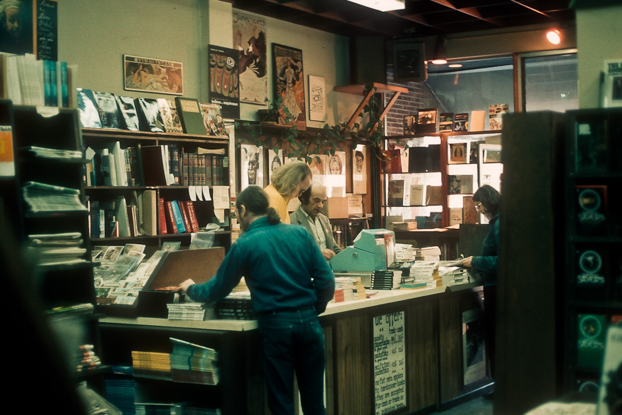 Berkeley - Moe's Books - Feb 1975